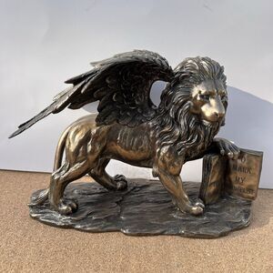 Veronese Design Winged Lion of Saint Mark The Evangelist Resin Religious Statue
